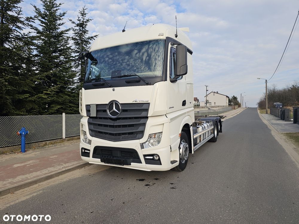 Mercedes-Benz Actros 2545 - 4