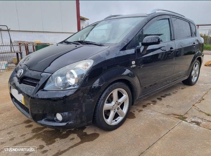Toyota Corolla Verso - 1