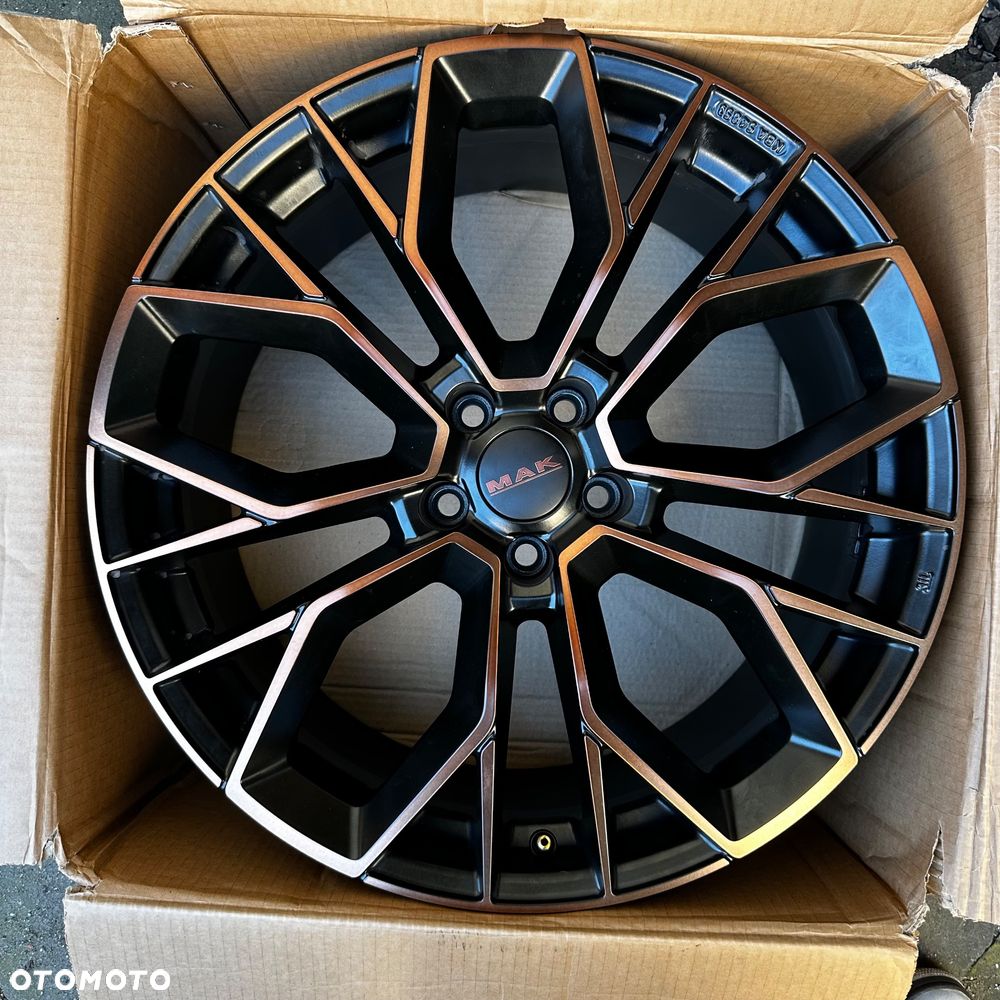 Komplet: Felgi MAK Stilo Black Bronze 20” - 1