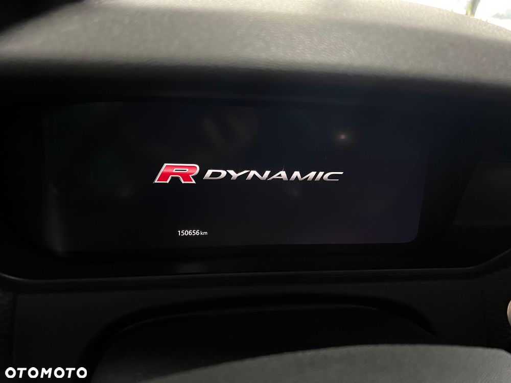 Land Rover Range Rover Velar 2.0d R-Dynamic - 21
