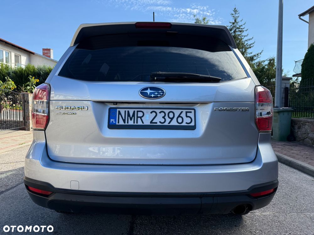 Subaru Forester 2.0i Exclusive - 6