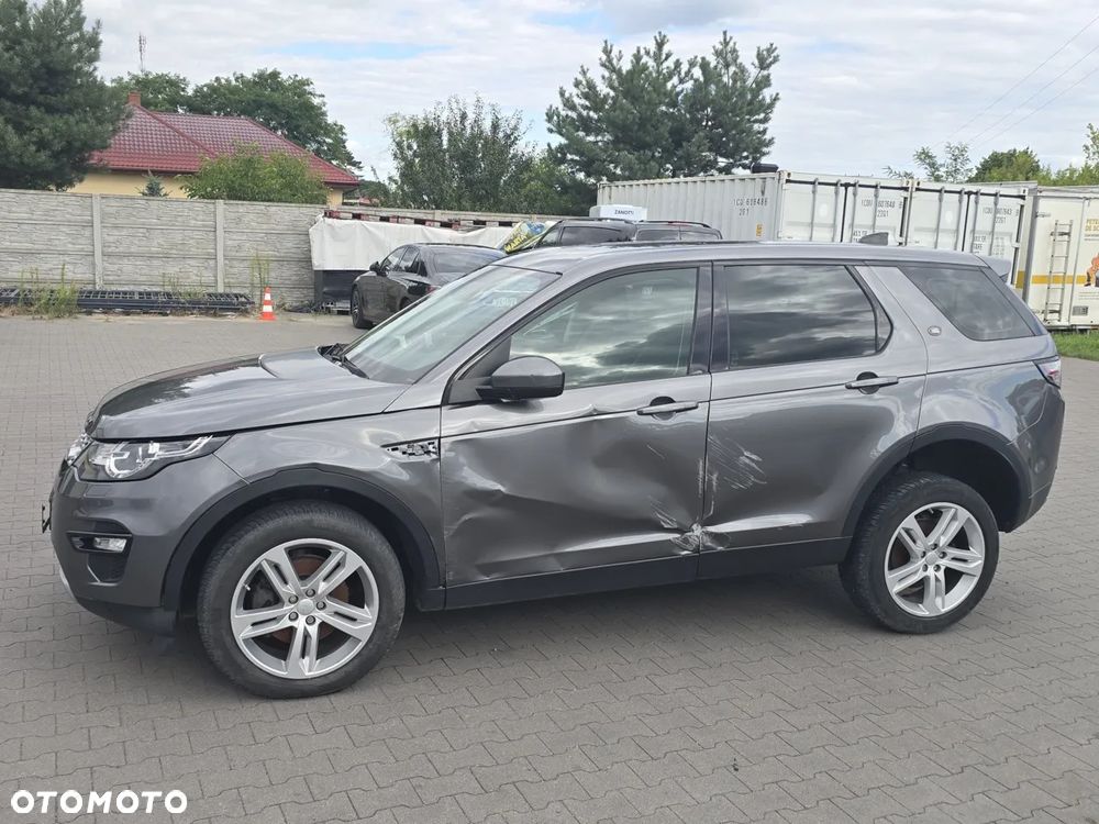 Land Rover Discovery Sport TD4 HSE Luxury - 4