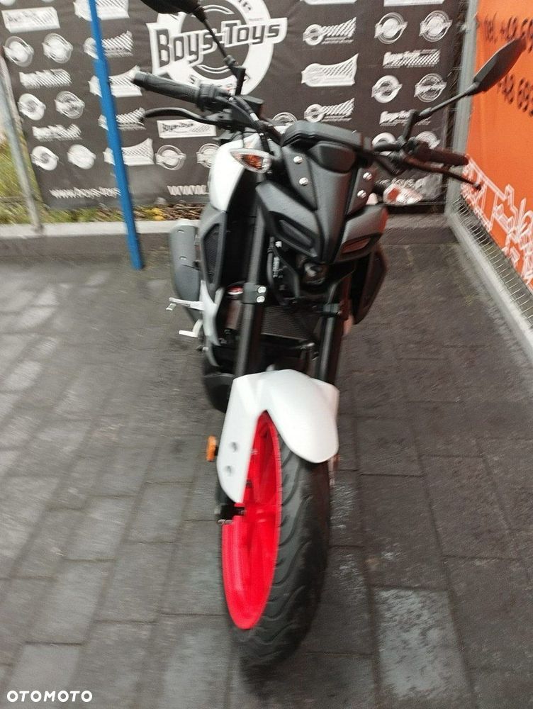 Yamaha MT - 7
