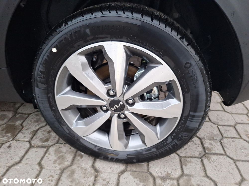 Kia Stonic 1.2 L Business Line - 18