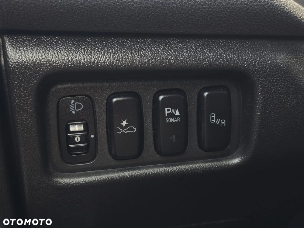 Mitsubishi ASX - 32