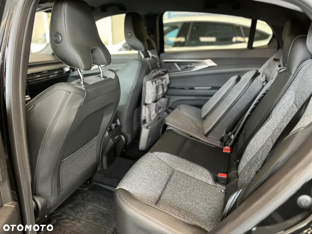 Renault Rafale 1.2 E-Tech Full Hybrid 200 Techno MMT - 6