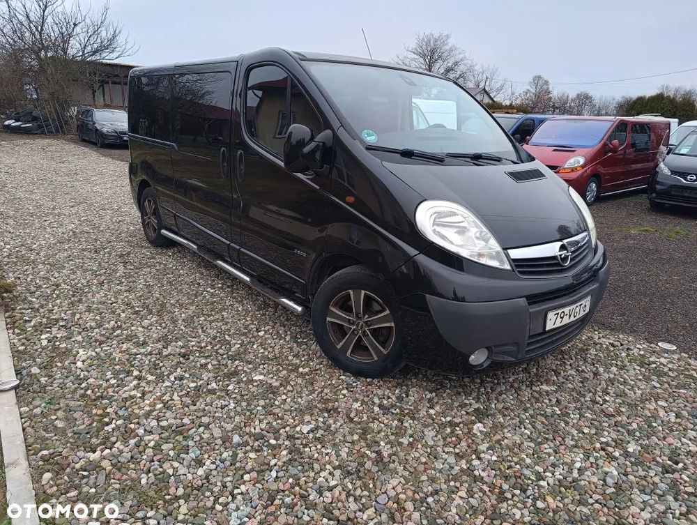 Opel Vivaro - 16