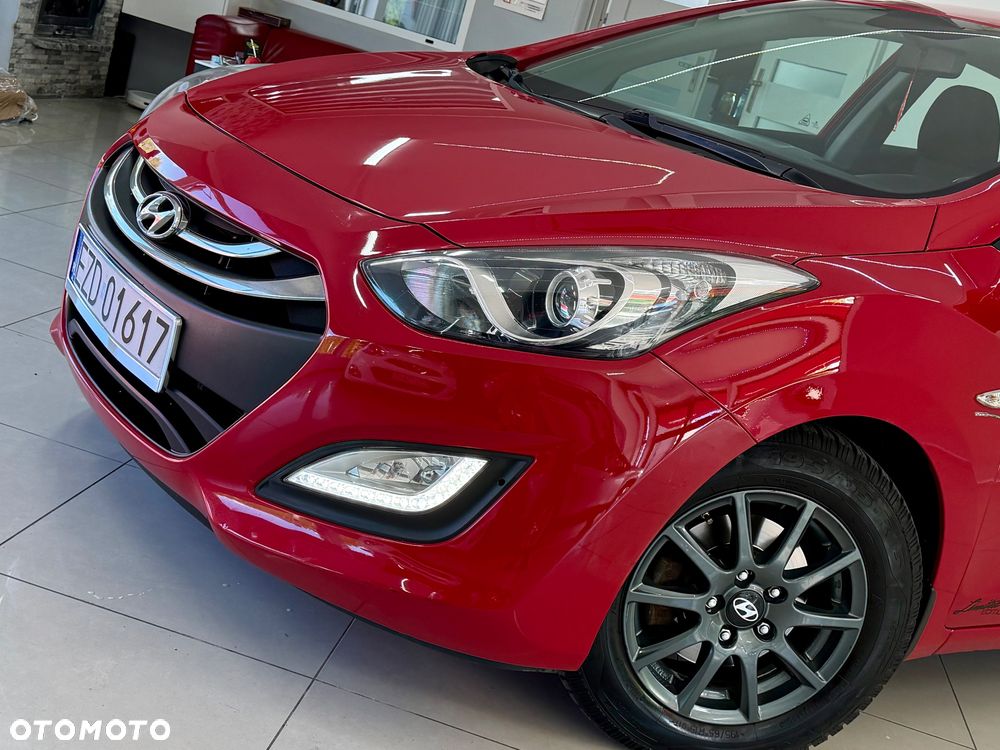 Hyundai i30 1.4 CRDi Premium - 34