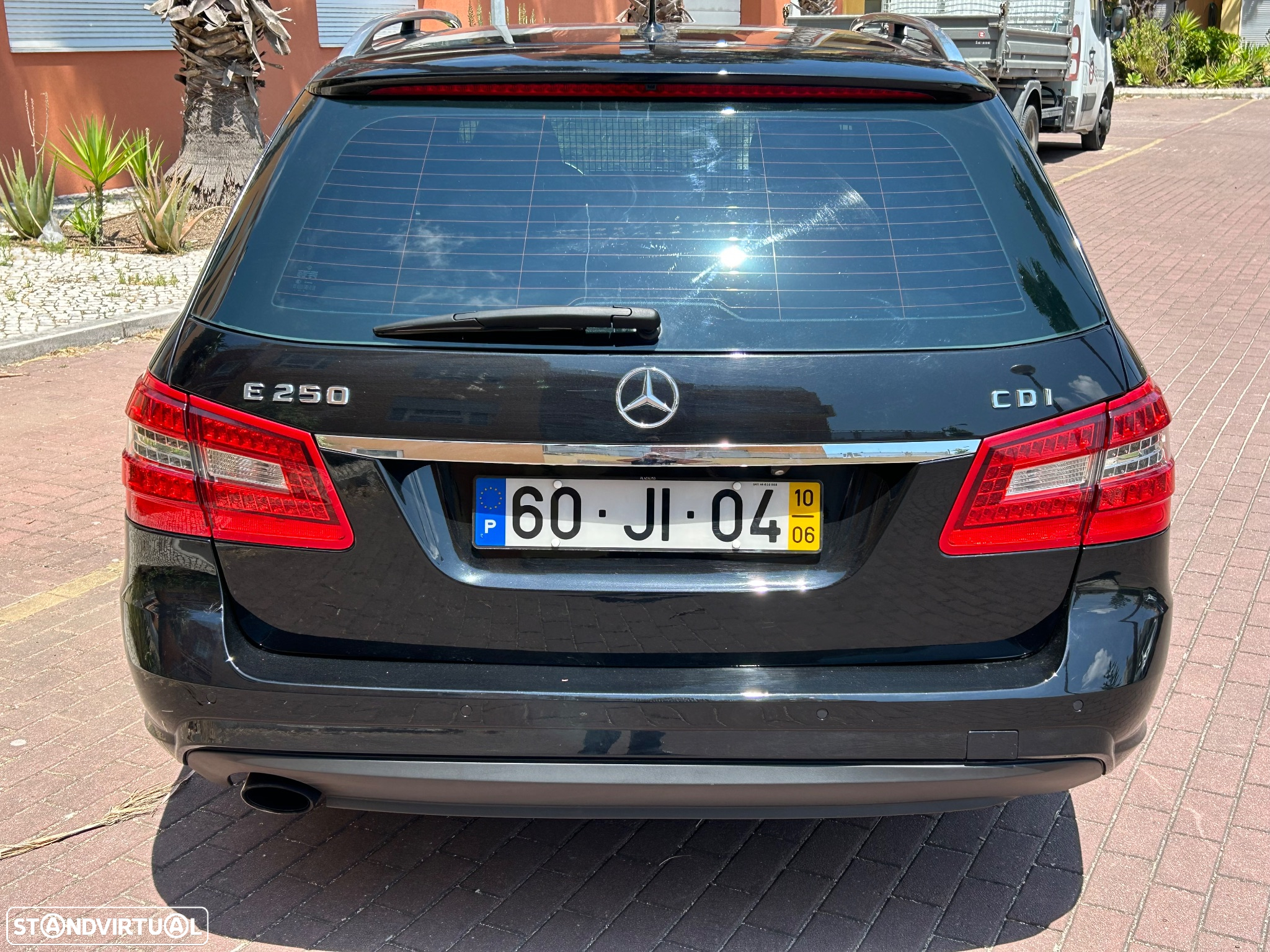 Mercedes-Benz E 250 CDi Avantgarde BlueEfficiency Auto. - 9