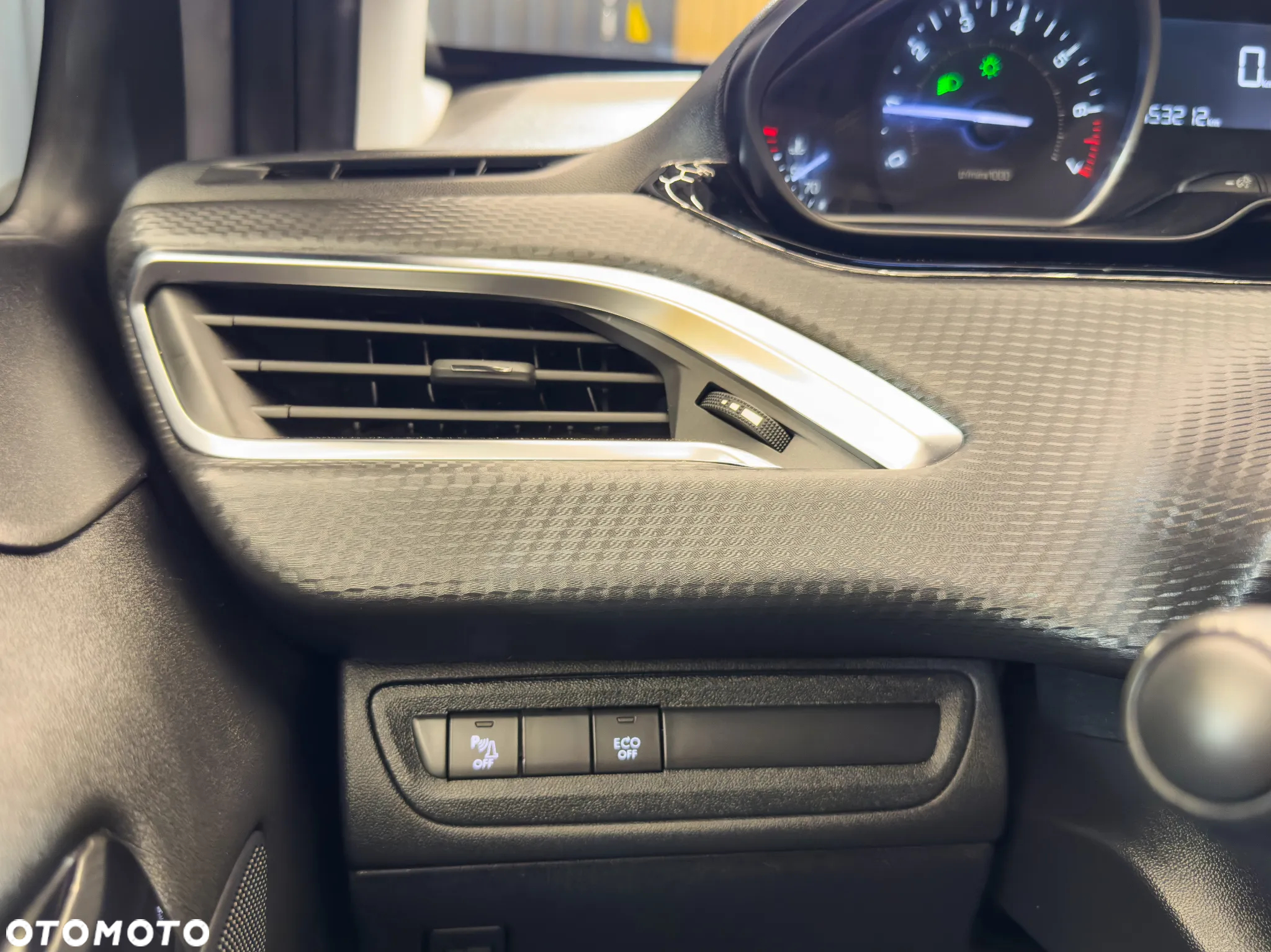 Peugeot 208 PureTech 82 Start & Stop Style - 30