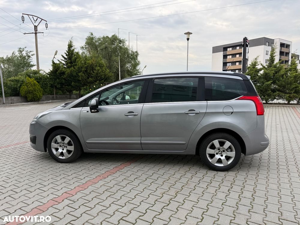 Peugeot 5008 1.6 THP Active - 31