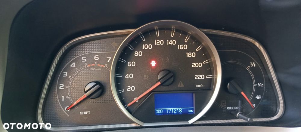 Toyota RAV4 2.0 D-4D Prestige - 32