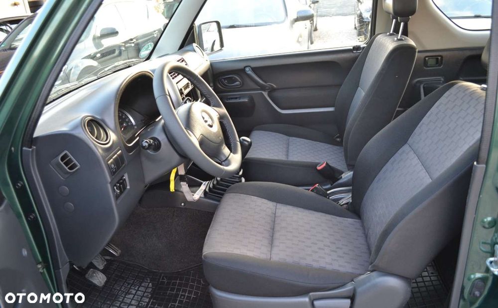 Suzuki Jimny 1.3 JX / Club - 6