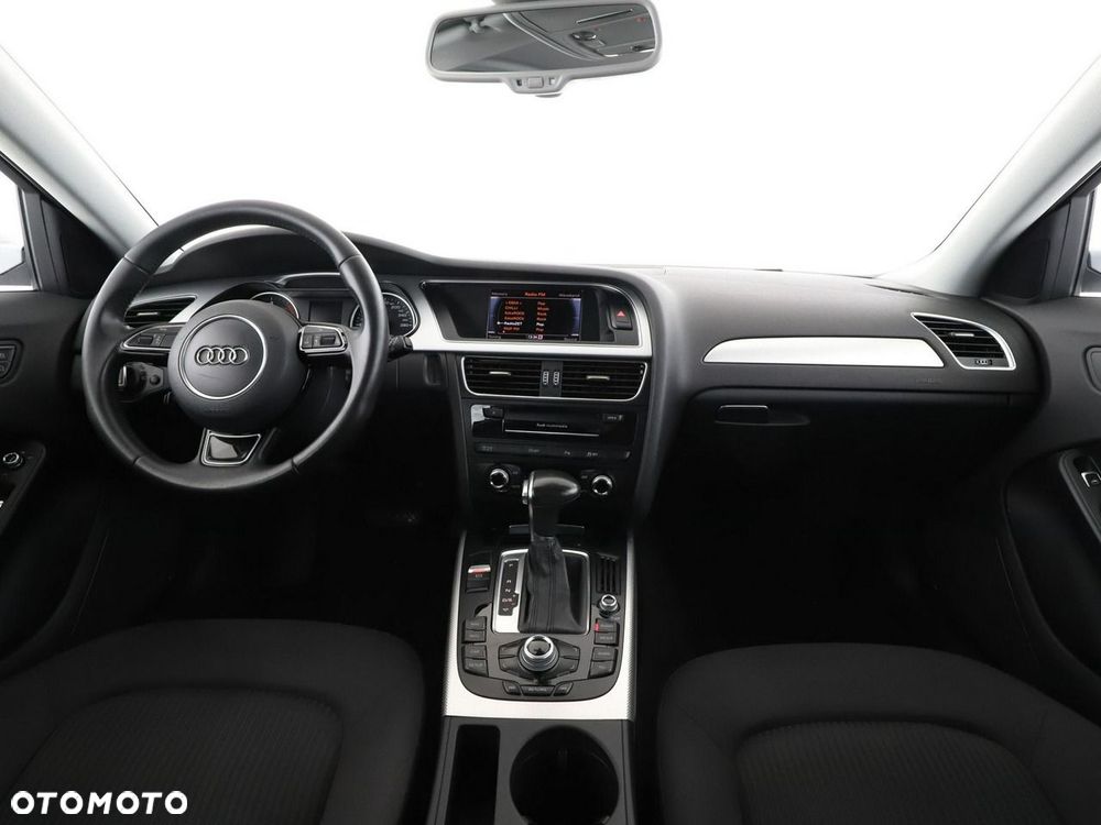 Audi A4 Avant 2.0 TDI S tronic - 16
