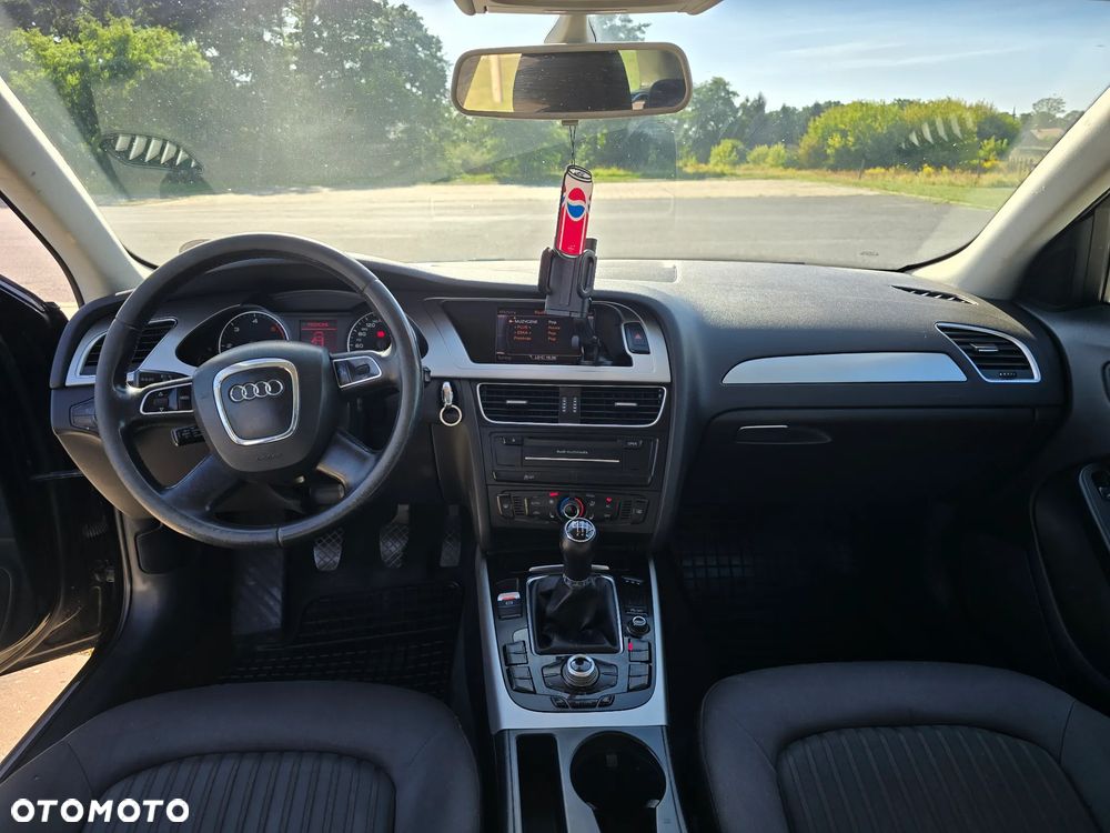 Audi A4 Avant 2.0 TDI - 4