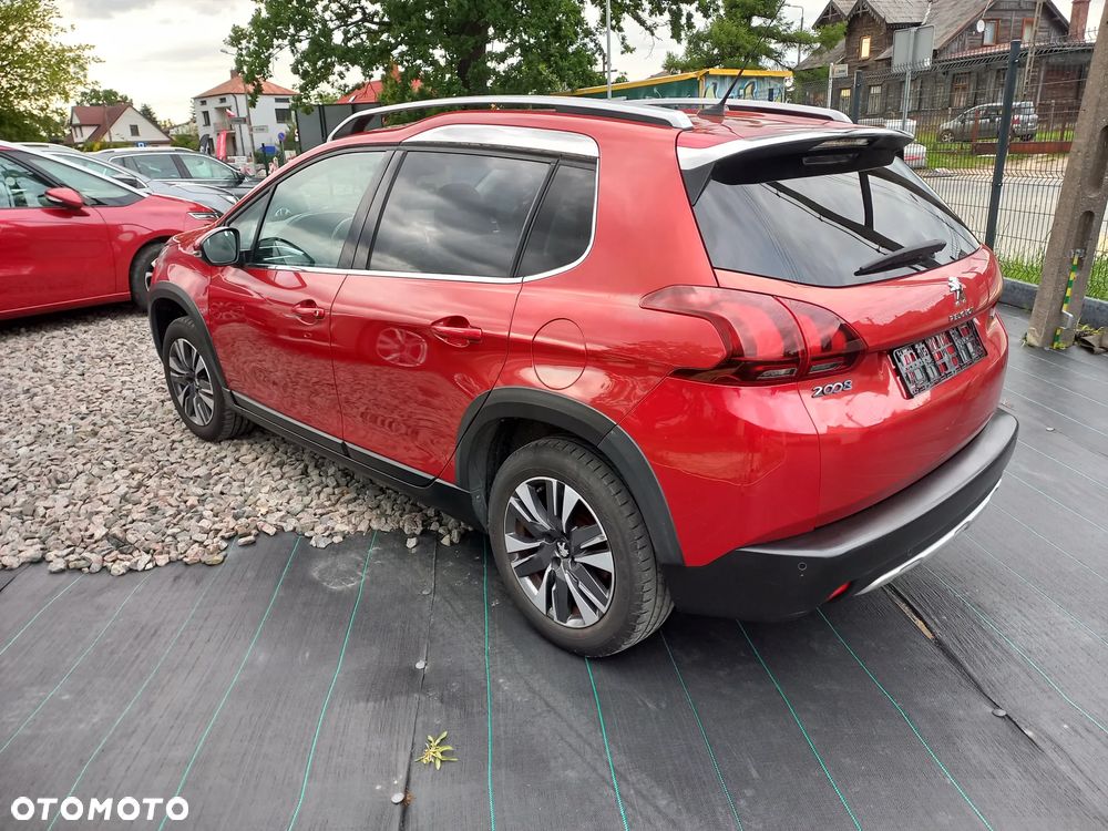 Peugeot 2008 1.2 Pure Tech Access EU6 - 9