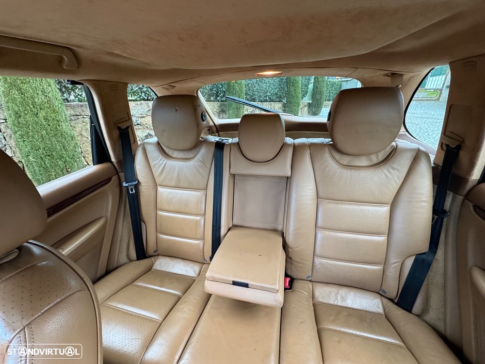 Porsche Cayenne Turbo - 22