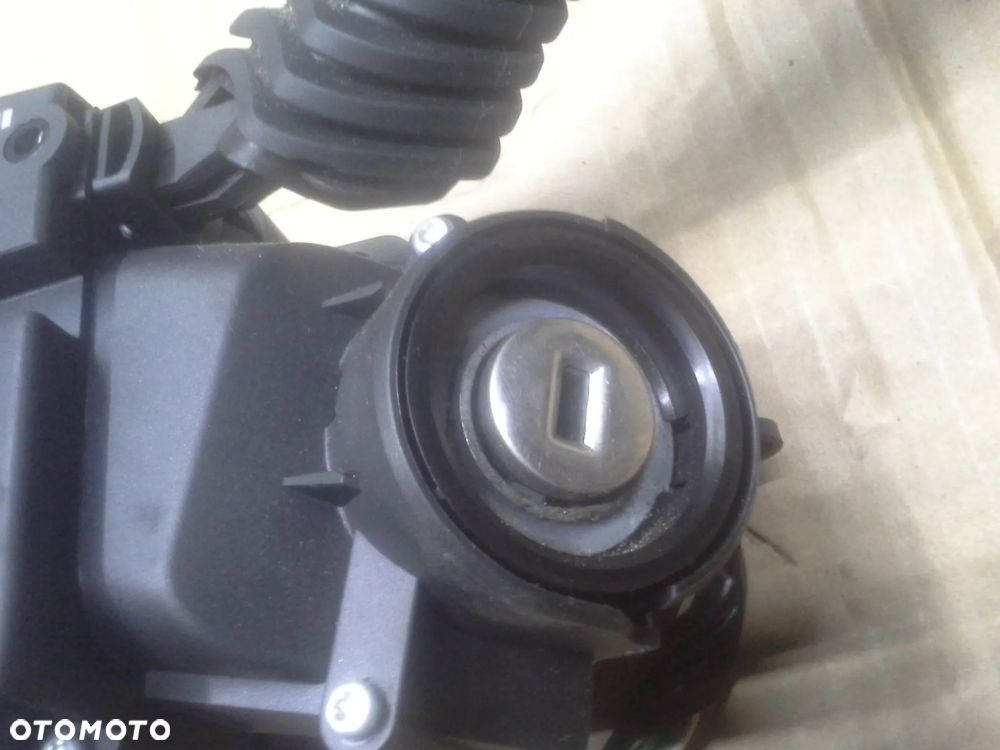 Opel Vectra C 1.8 16V zestaw startowy komputer FGP 55355631  5WK9407 bsi bsm cim klucze - 19