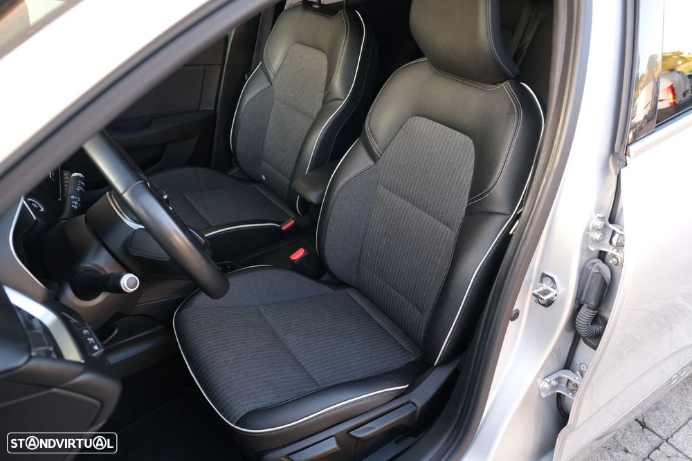 Renault Clio 1.0 TCe Techno - 12