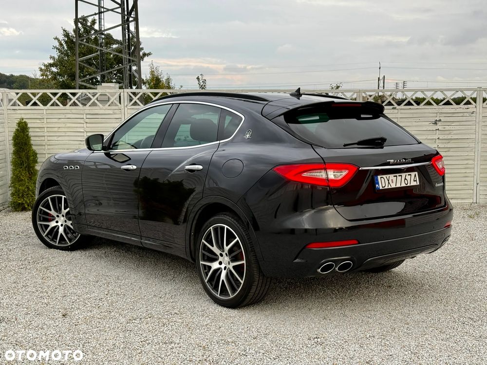 Maserati Levante Granlusso - 2