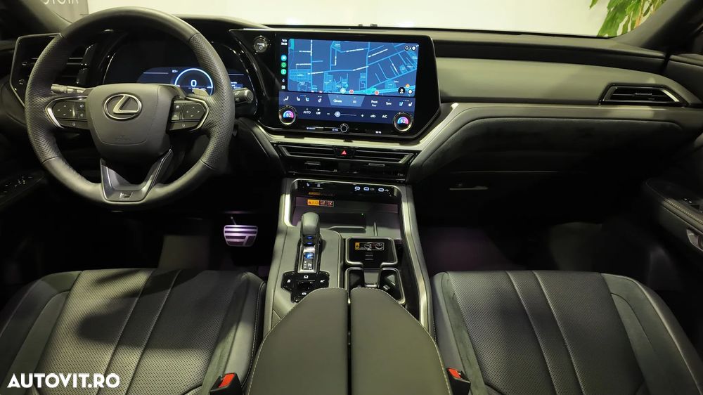 Lexus TX500 H - 17