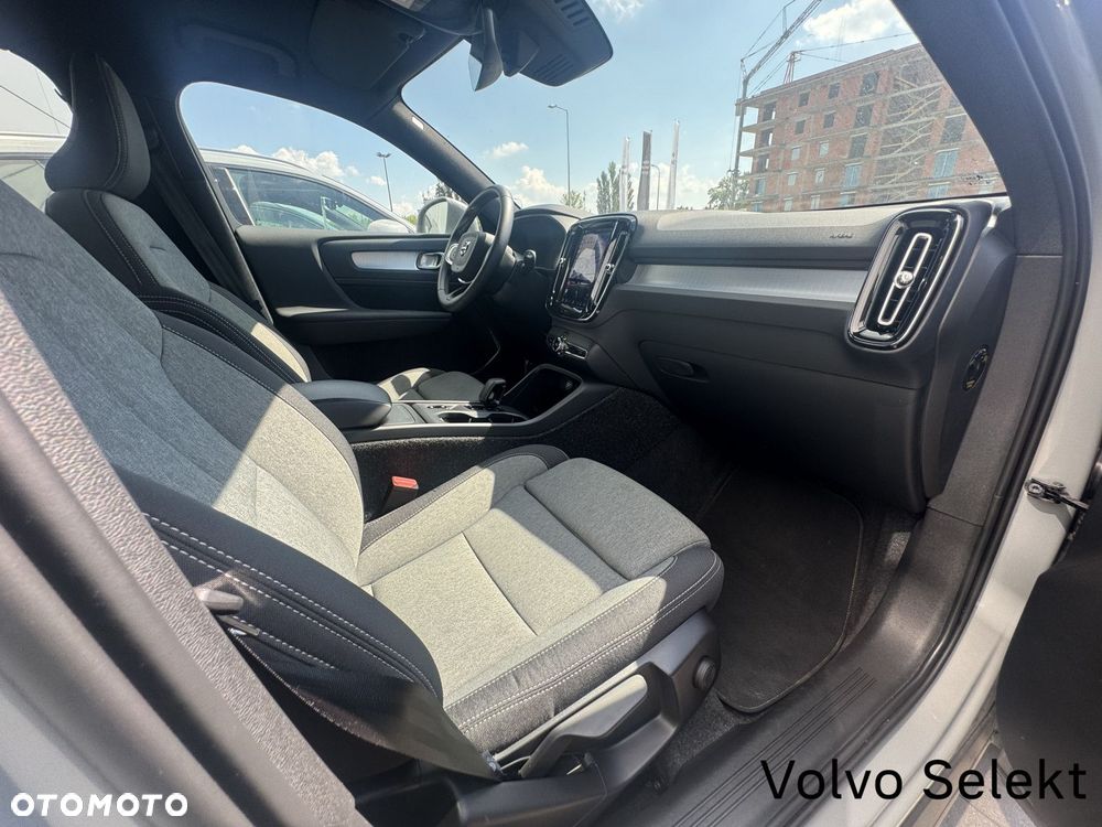 Volvo XC 40 - 28