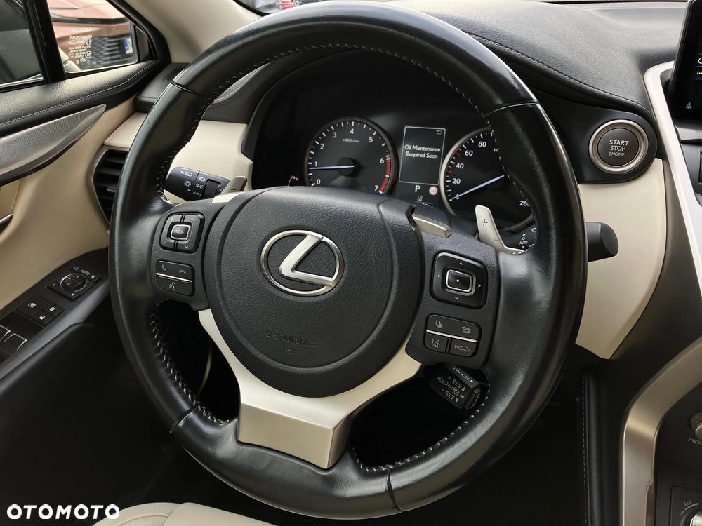 Lexus NX 300 F Impression AWD - 25