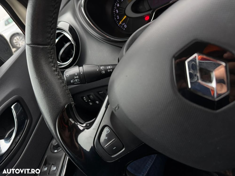 Renault Captur ENERGY TCe 120 EDC Intens - 15