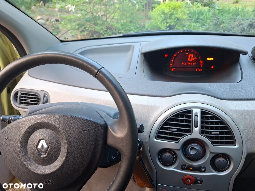 Renault Modus 1.4 Confort Authentique - 10