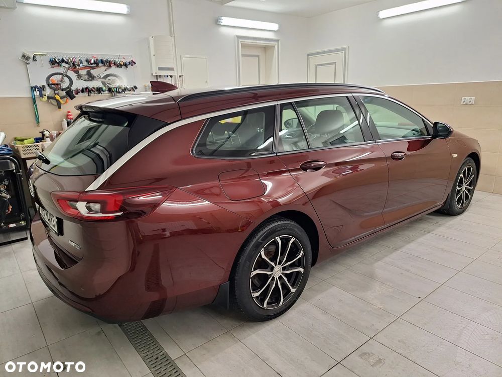 Opel Insignia 1.5 T Exclusive S&S - 9