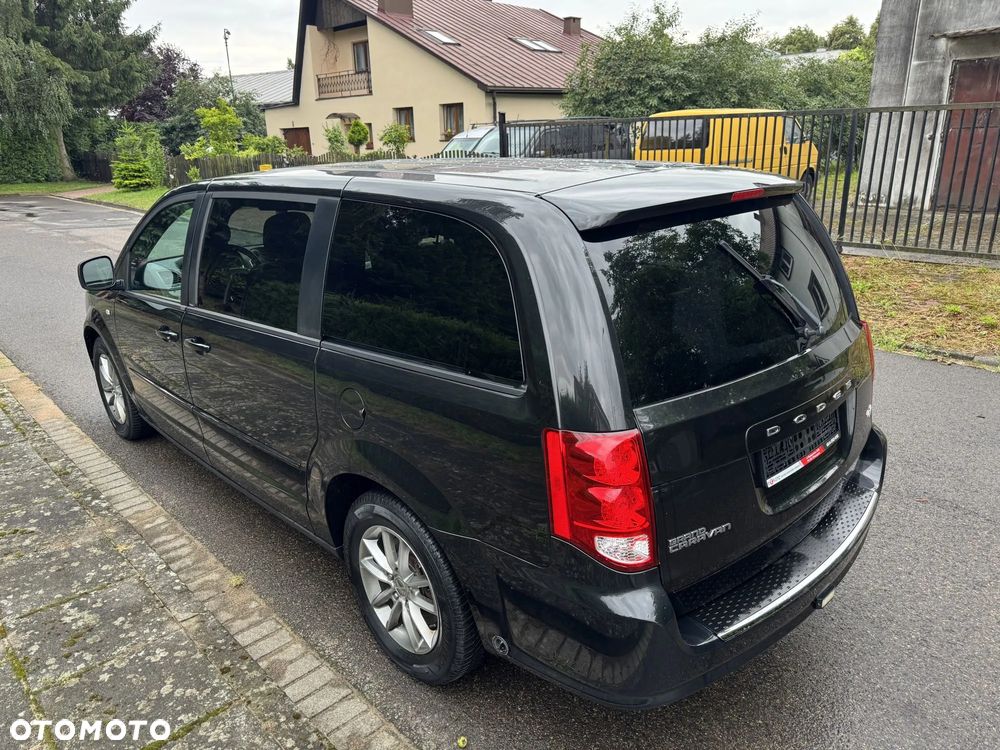 Dodge Grand Caravan 3.6 R/T - 7