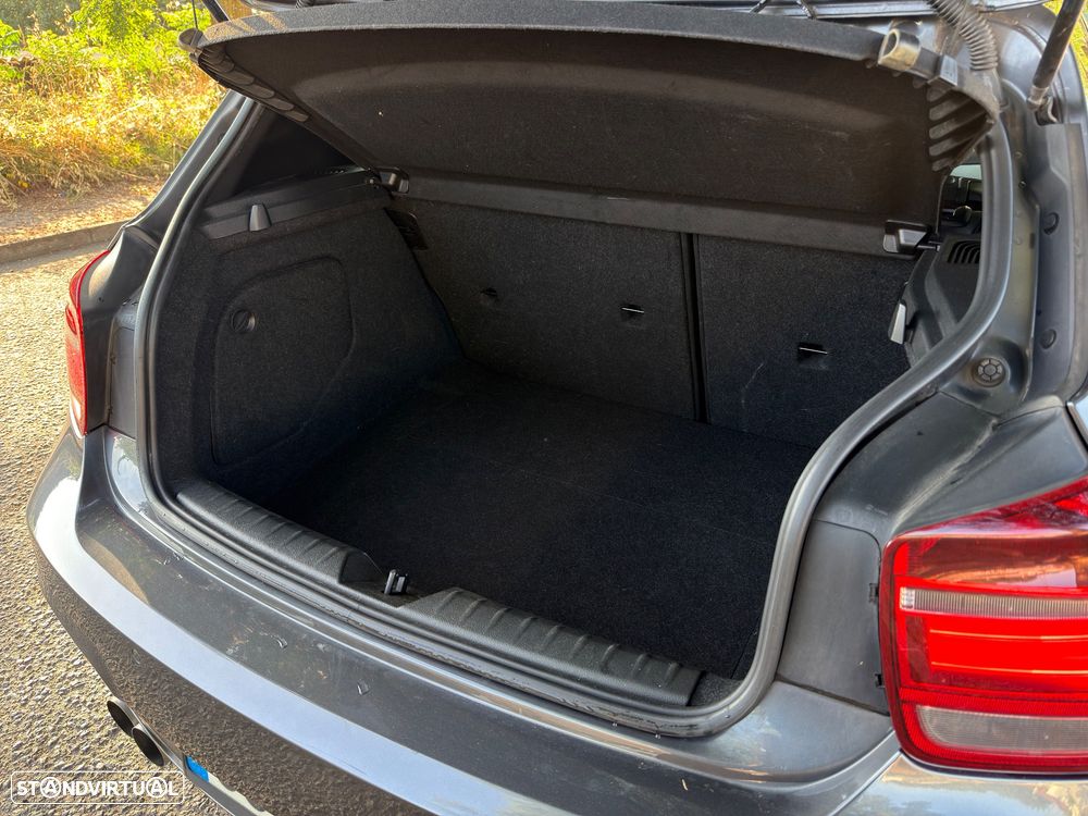 BMW 116 d EDynamics Line Sport — fotografia 21