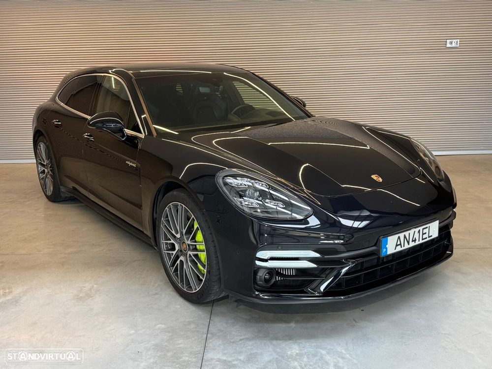 Porsche Panamera Sport Turismo Turbo S E-Hybrid - 1
