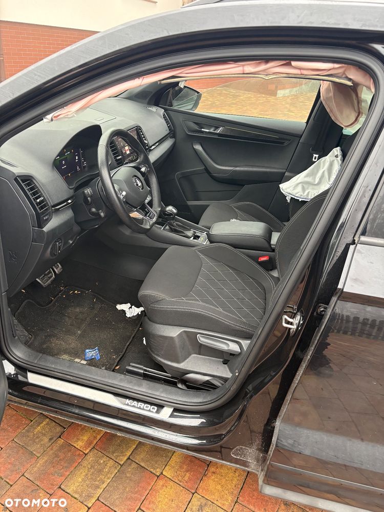 Skoda Karoq 2.0 TDI SCR 4x4 DSG Sportline - 8