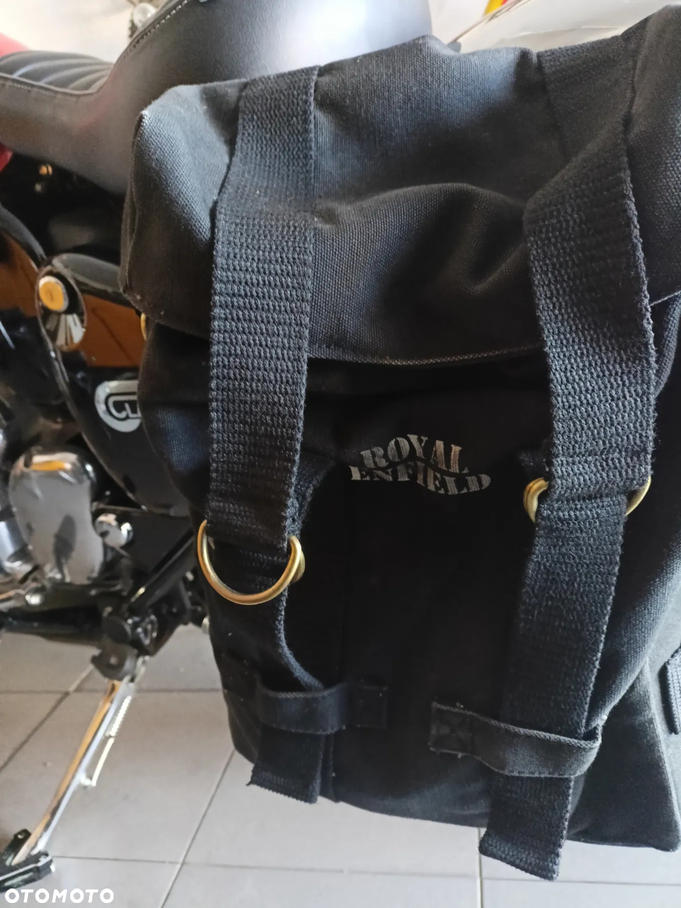 Royal Enfield Classic - 17