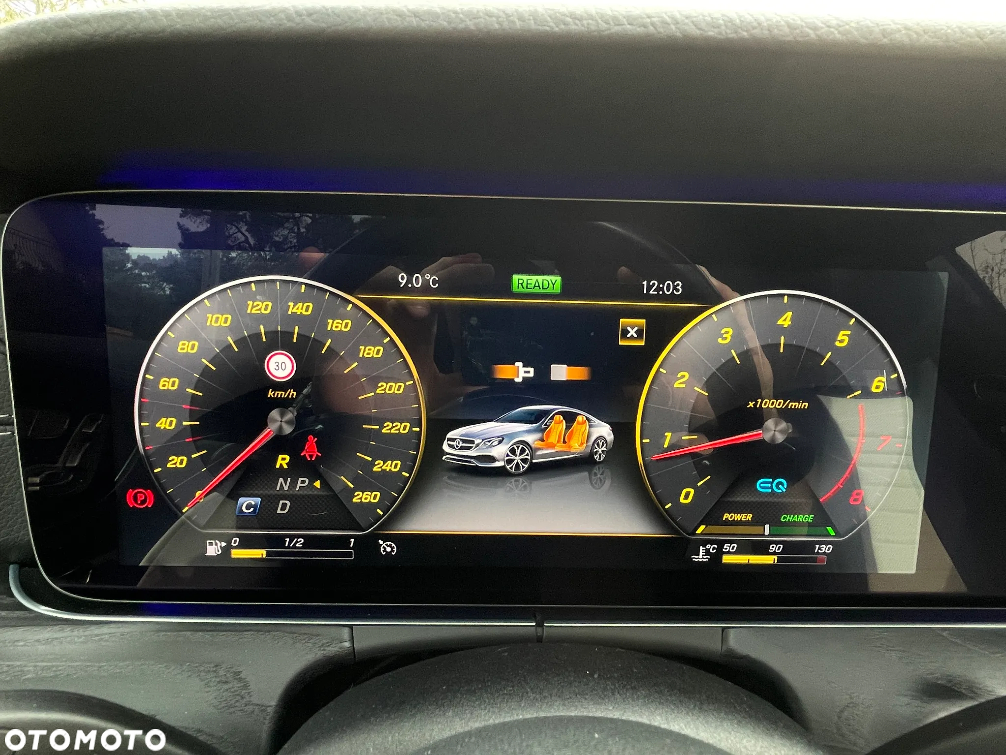 Mercedes-Benz Klasa E 300 Coupe 9G-TRONIC - 30