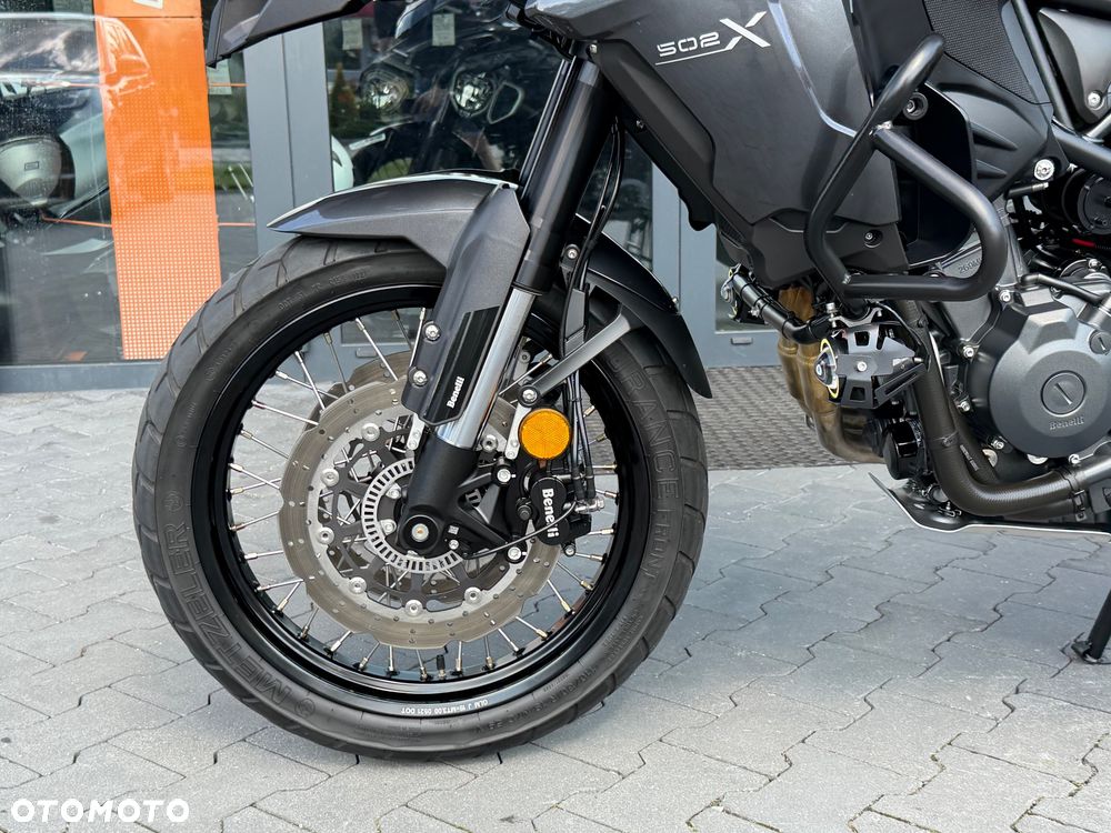 Benelli TRK 502X - 34