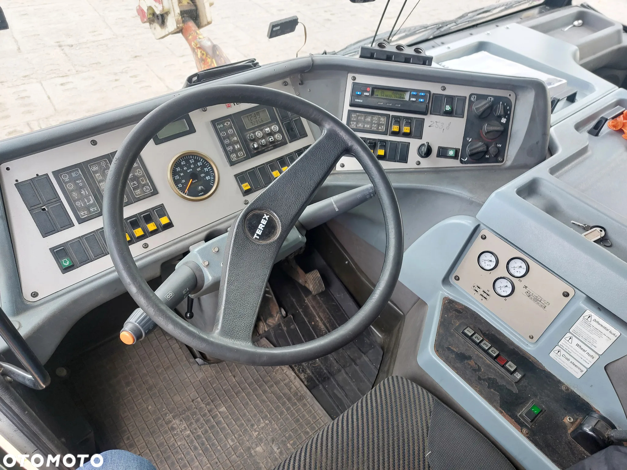 Terex TEREX- DEMAG  AC50-1 - 2