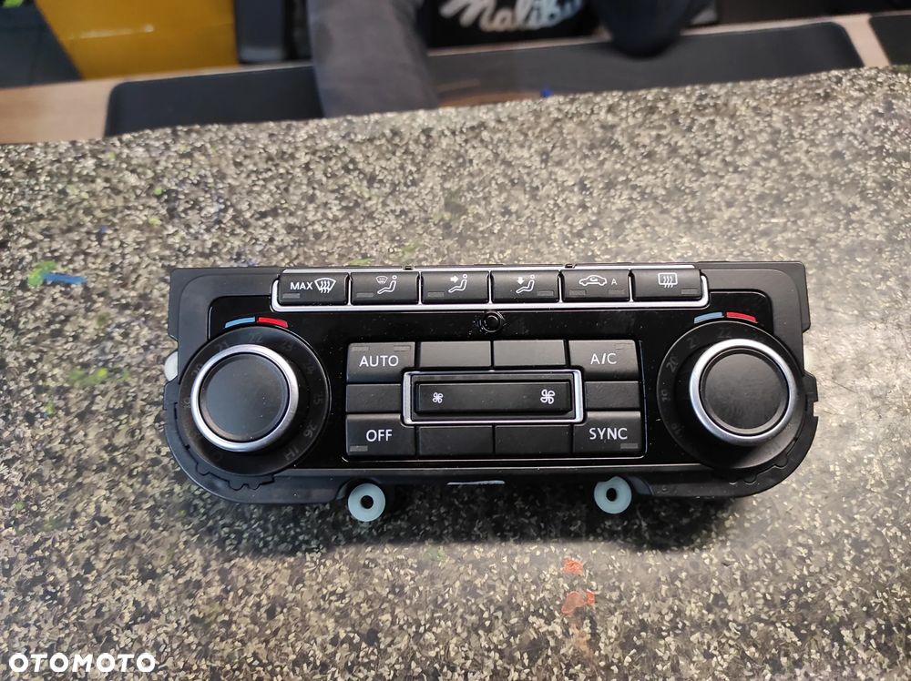 PANEL KLIMATYZACJI CLIMATRONIC 5K0907044GJ VW PASSAT B7 GOLF 6 TIGUAN POLO 5  WYSYŁKA !!!! - 1