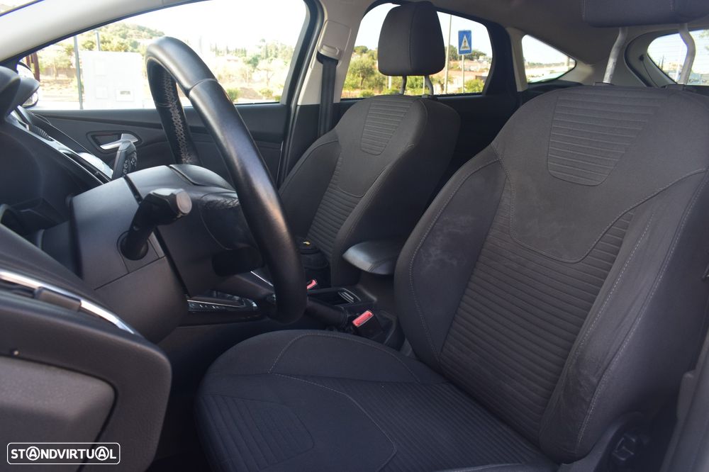 Ford Focus 1.5 TDCi Titanium - 9