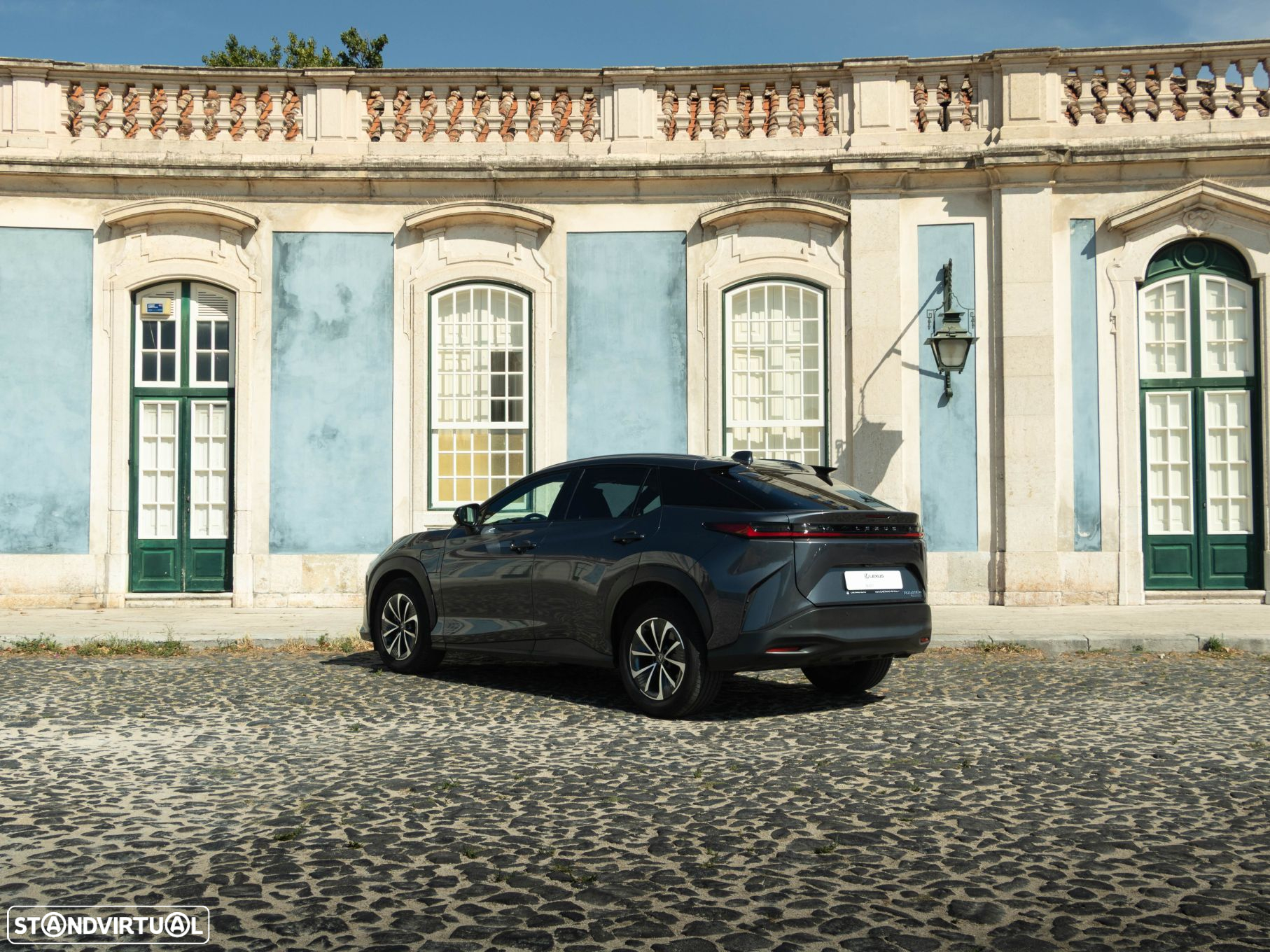 Lexus RZ 450e Executive Plus - 2