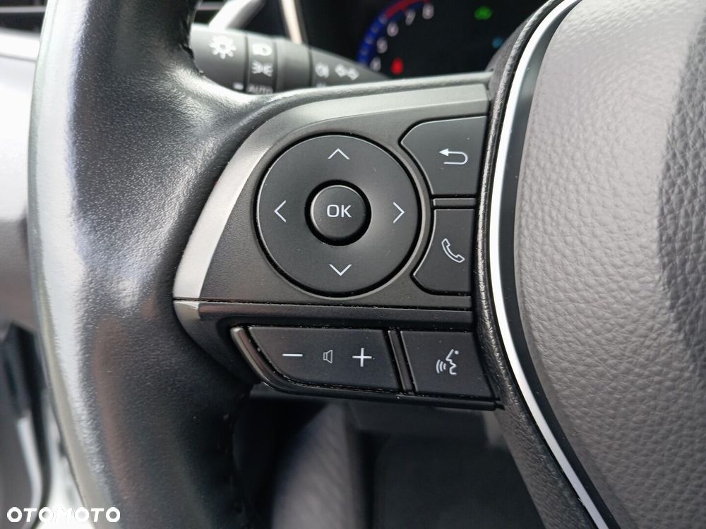 Toyota Corolla 2.0 Hybrid Executive - 10