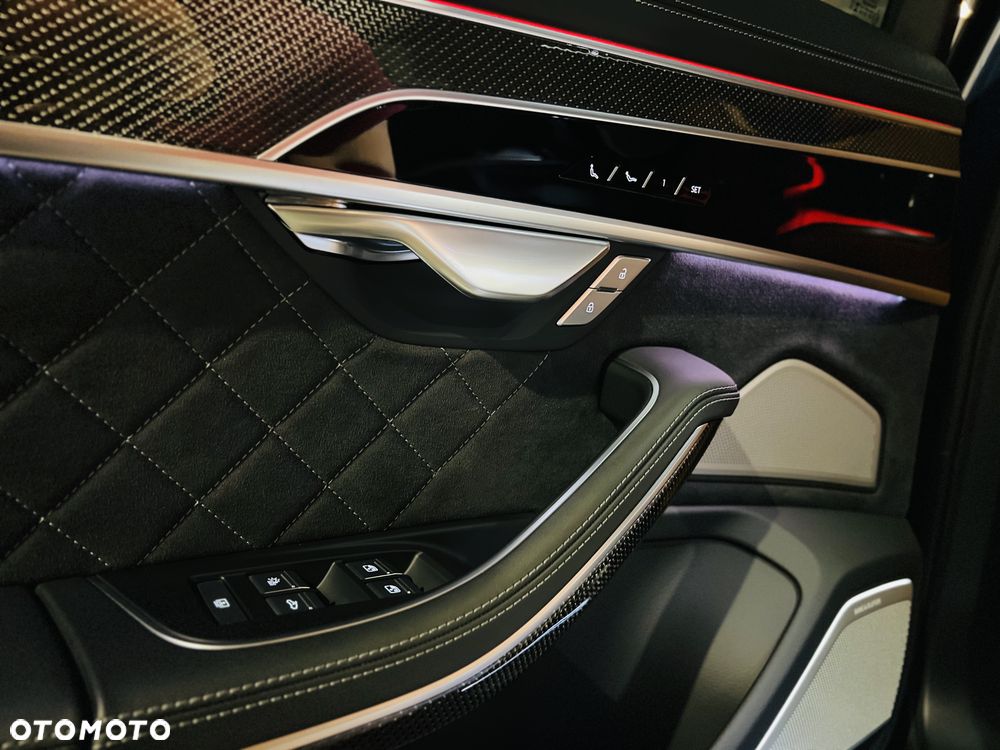 Audi S8 TFSI quattro tiptronic - 28