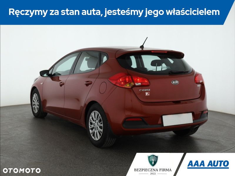 Kia Ceed - 5