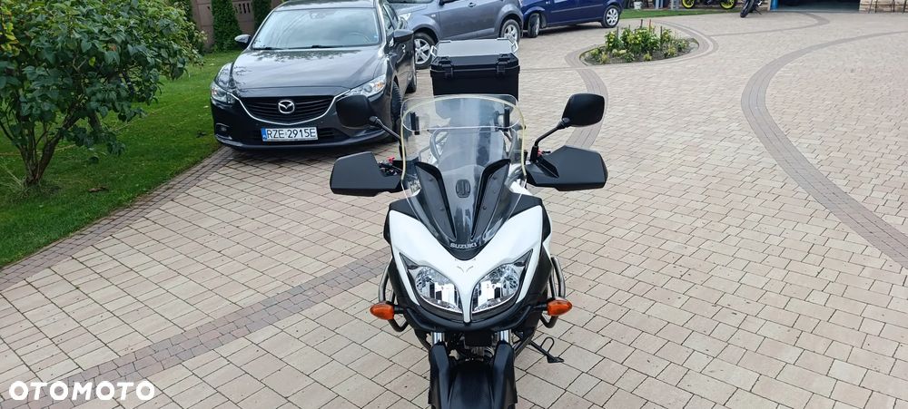 Suzuki V-STROM - 7