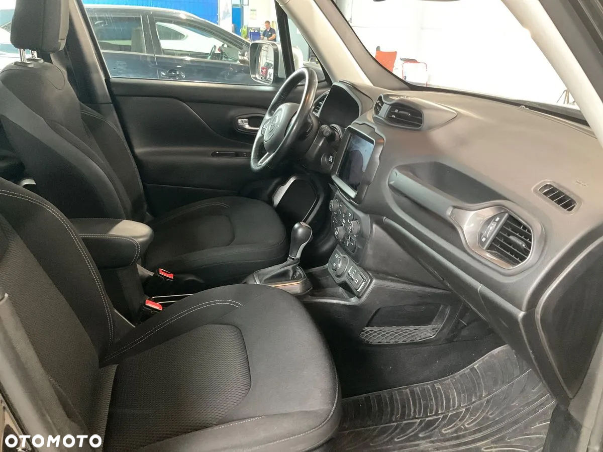 Jeep Renegade 1.4 MultiAir Limited 4WD S&S - 9