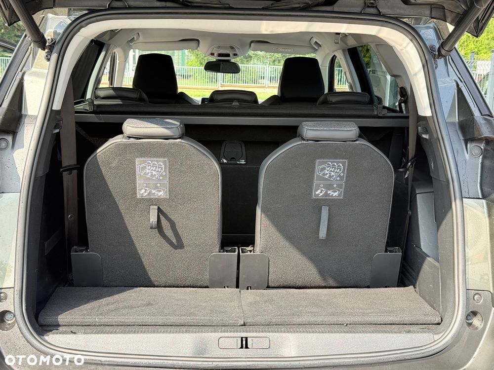 Peugeot 5008 1.5 BlueHDi Allure S&S EAT8 - 16