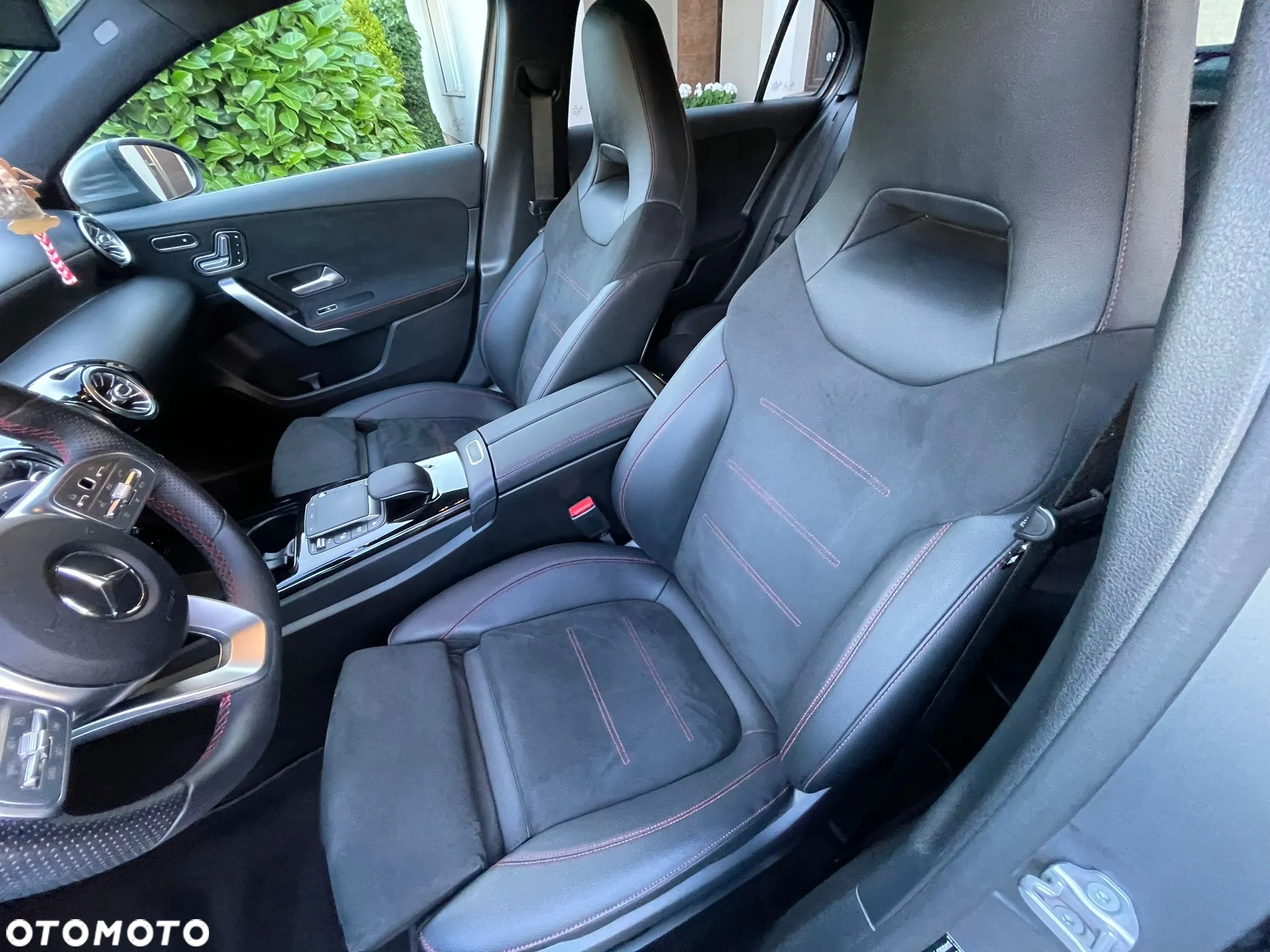 Mercedes-Benz Klasa A 200 AMG Line 7G-DCT - 11