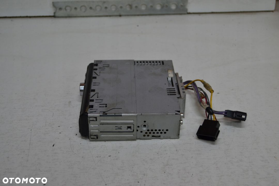 JEEP CHEROKEE KJ RADIO SAMOCHODOWE JVC - 5