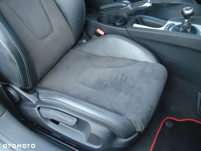 Audi TT S Coupé 2.0 TFSI Quattro - 32